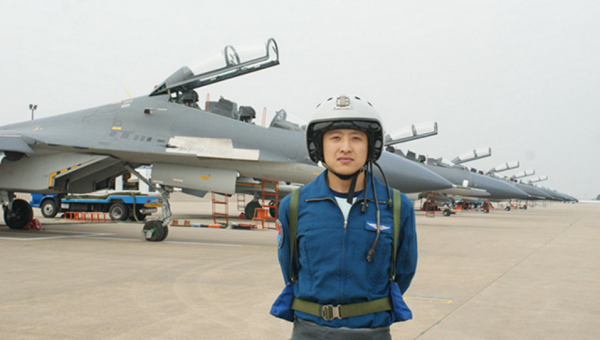 探索东中中世军凰，揭秘其背后的丰富资料与故事，揭秘东中中世军凰背后的丰富资料与传奇故事