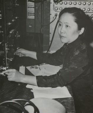 关于四母奖发五的SEO文章,四母奖发五,SEO优化秘籍助你提升排名