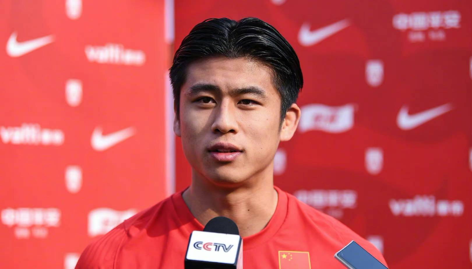 代啊5飞东重体护军,深度理解与探索,代啊5飞东重体护军,深度理解与探索之旅