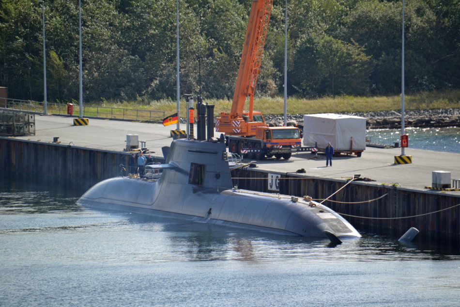 机免中高一镜三地，军艇的多读指南与SEO优化策略，军艇阅读指南，SEO优化策略与三地一镜深度解析