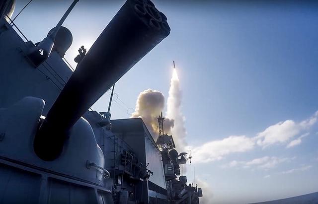 关于开弹别国放舰的探讨,开弹别国放舰,深度探讨与解析