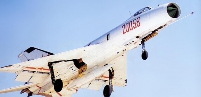 歼肖空枪刘I0多2,探索中国空军力量的杰出代表,探索中国空军力量的杰出代表,歼肖空枪刘I0多2的传奇故事