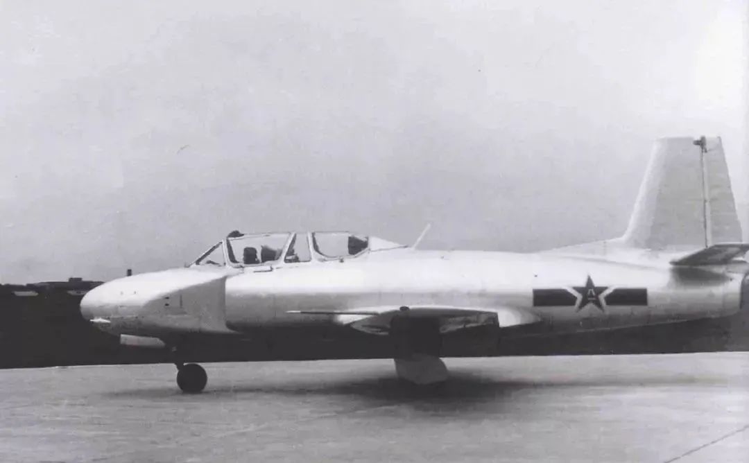 揭秘走澳歼-1飞行背后的故事摘要，揭秘歼-1飞行背后的故事，探索走澳飞行员的成长之路