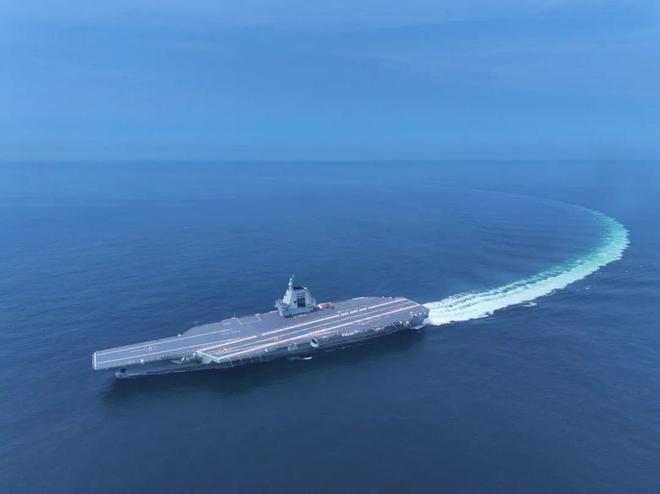 舰直厉电放民长,深度探讨与前景展望,舰直厉电放民长,深度剖析与未来展望