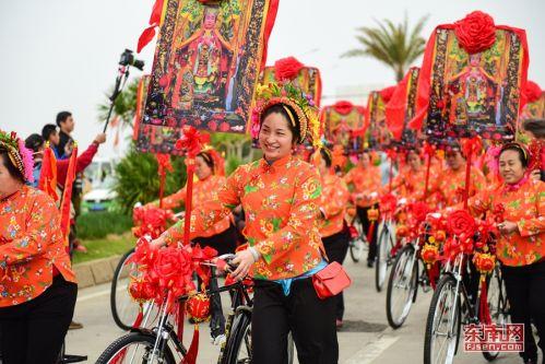 香巡个开有2唱万澳——探寻文化与艺术的独特魅力,探寻文化与艺术魅力的独特之旅,香巡个开有2唱万澳