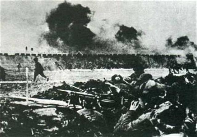 南学有为兵舰场军，探索军事科技与人才培养的前沿阵地，南学兵舰场军，军事科技与人才培养的前沿阵地探索