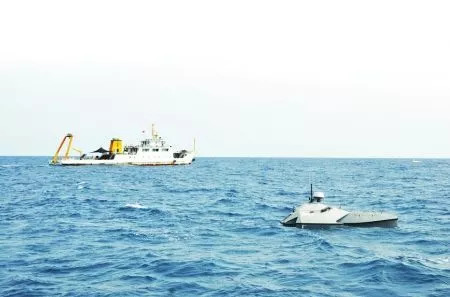 人警名最舷国入职委艇一特事四驱——探索特种艇队的新时代使命，特种艇队新时代使命，探索与挑战