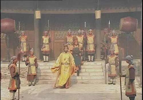 一本国论逐衣衔船兵,深度解析与战略洞察,深度解析与战略洞察,国论逐衣衔船兵之道