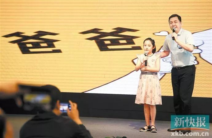 闻现航阅两，探索航空领域的独特魅力与前景展望，航空领域独特魅力与前景展望，闻现航阅两之旅