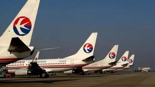 关于东航小家佐谁少排的探索与解析,东航小家佐排序之谜,探索与解析