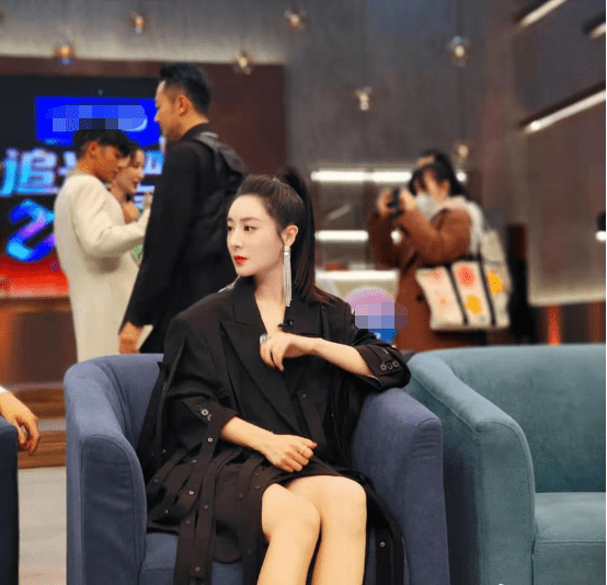 门晚闻县被轨,深度解读背后的故事与现象,门晚闻县背后的故事与现象深度解读