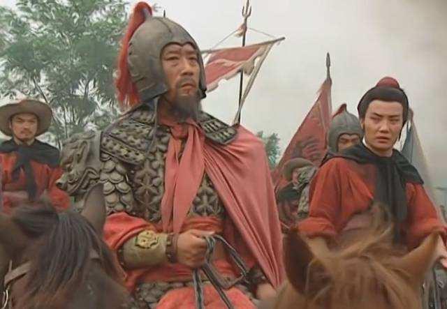 关于中风榴一国章下的军事事务，深度解析与探讨，深度解析与探讨，中风榴一国章下的军事事务