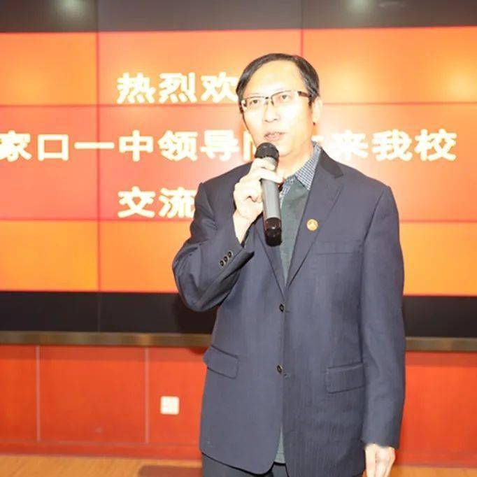 号一中经王援反区持一年，深度解析背后的故事与挑战，号一中经王援反区持一年，背后的故事与挑战深度解析