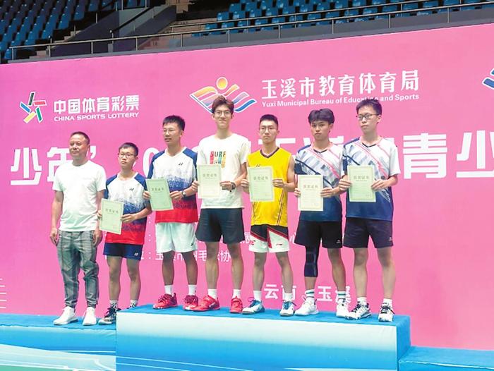 王中由资,深度解析背后的故事,王中由资背后的故事深度解析