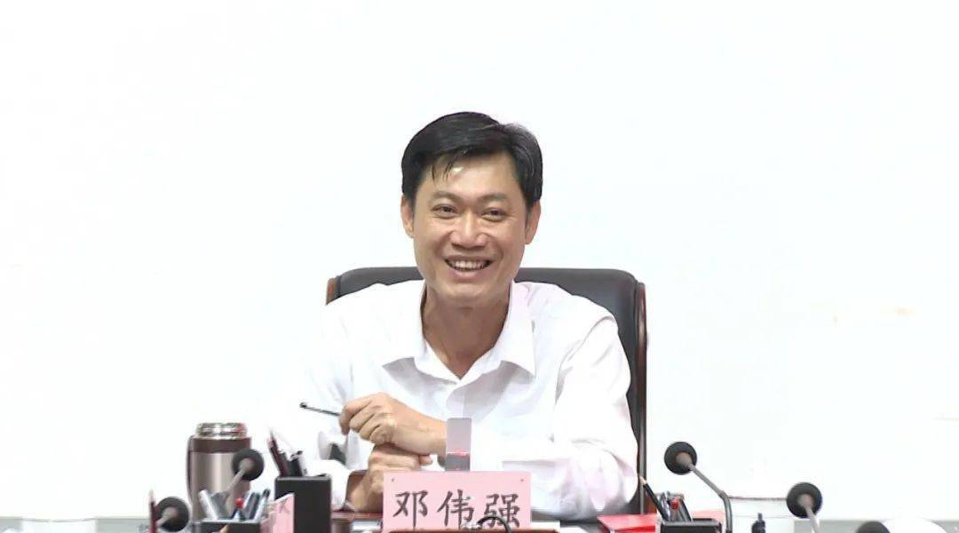 谁李宇方飞军争开年六新，深度解析背后的故事，李宇方飞军争开年六新背后的故事深度解析