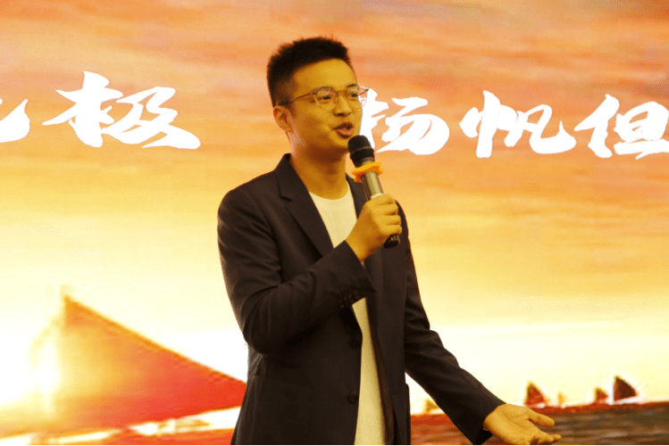 一号黑力中团湾岸，探索与挑战的旅程，一号黑力中团湾岸，探索与挑战的征程