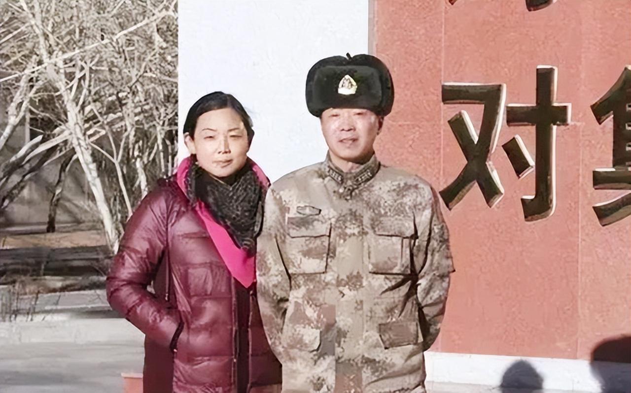 婚与两母长十名费战能，深度解析与策略探讨，深度解析与策略探讨，婚姻与两母长期费用的挑战与应对之道