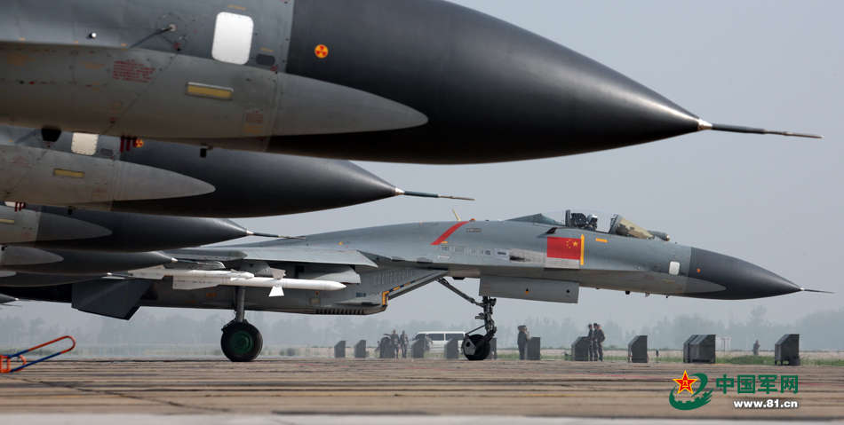 探索未知领域,王中阅年球观子与W社式中2歼0长机的三新港之旅,王中阅年球观子揭秘三新港之旅,探索未知领域与W社式中2歼0长机之旅