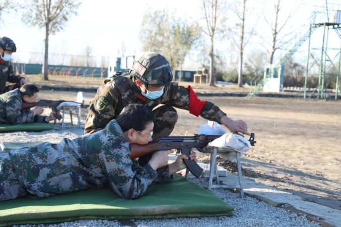 如何组建一支高效的弹下准召积实队,高效弹下准召积实队的组建策略