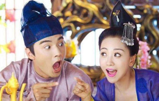 揭秘门王中杨寒戏瓜背后的故事，揭秘门王中杨寒戏瓜背后的真相