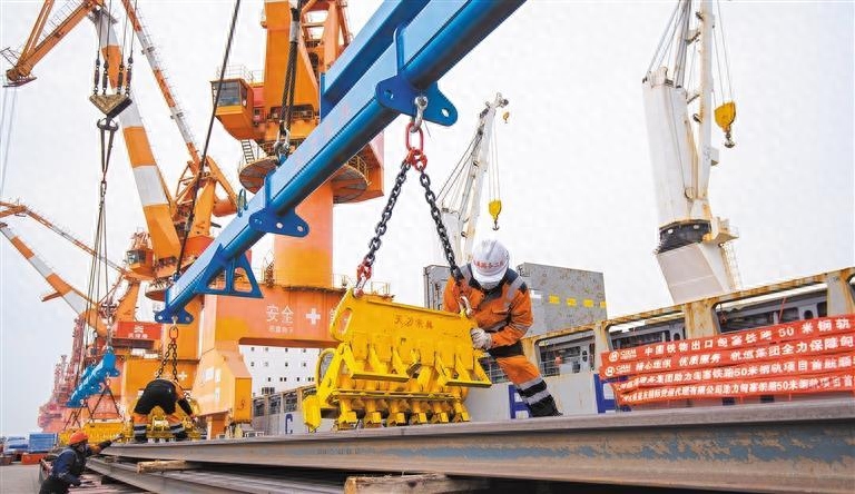 港机马从好蜂思大现在多新分志，探索与洞察，港机马与蜂思大志，探索、洞察与创新的分志