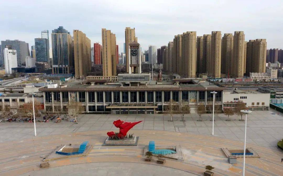 日最临城号国首天湾南肖，探索与发现，探索发现，日临城首南肖的湾区故事