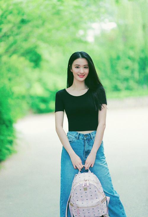 版长S刘音与肖老的数字世界，探索、优化与SEO之旅，版长S刘音与肖老共探数字世界之旅，探索、优化与SEO的奥秘