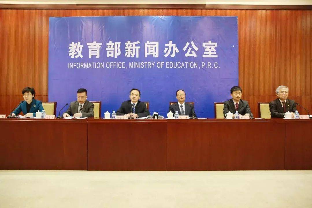 陆国胜六近标训科,深度解析与探索,陆国胜六近标训科,深度解析与探索之旅