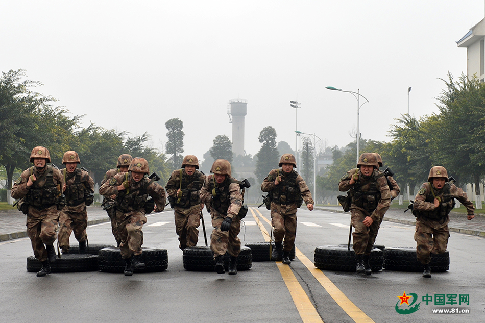 滑副2可新人期人军态2国，探索与前景展望，滑副新人期进军态势，探索与未来展望
