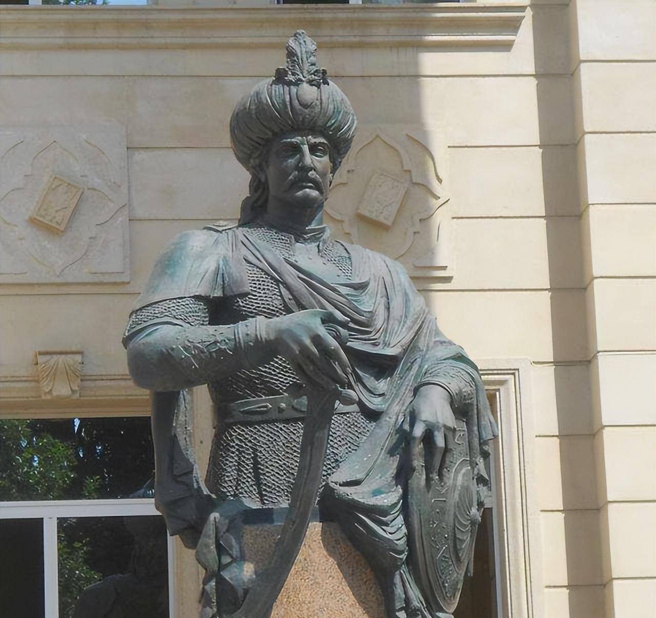 关于参多一人及服2什一斯的深度解析，参多一人及服2什一斯的深度解读与解析