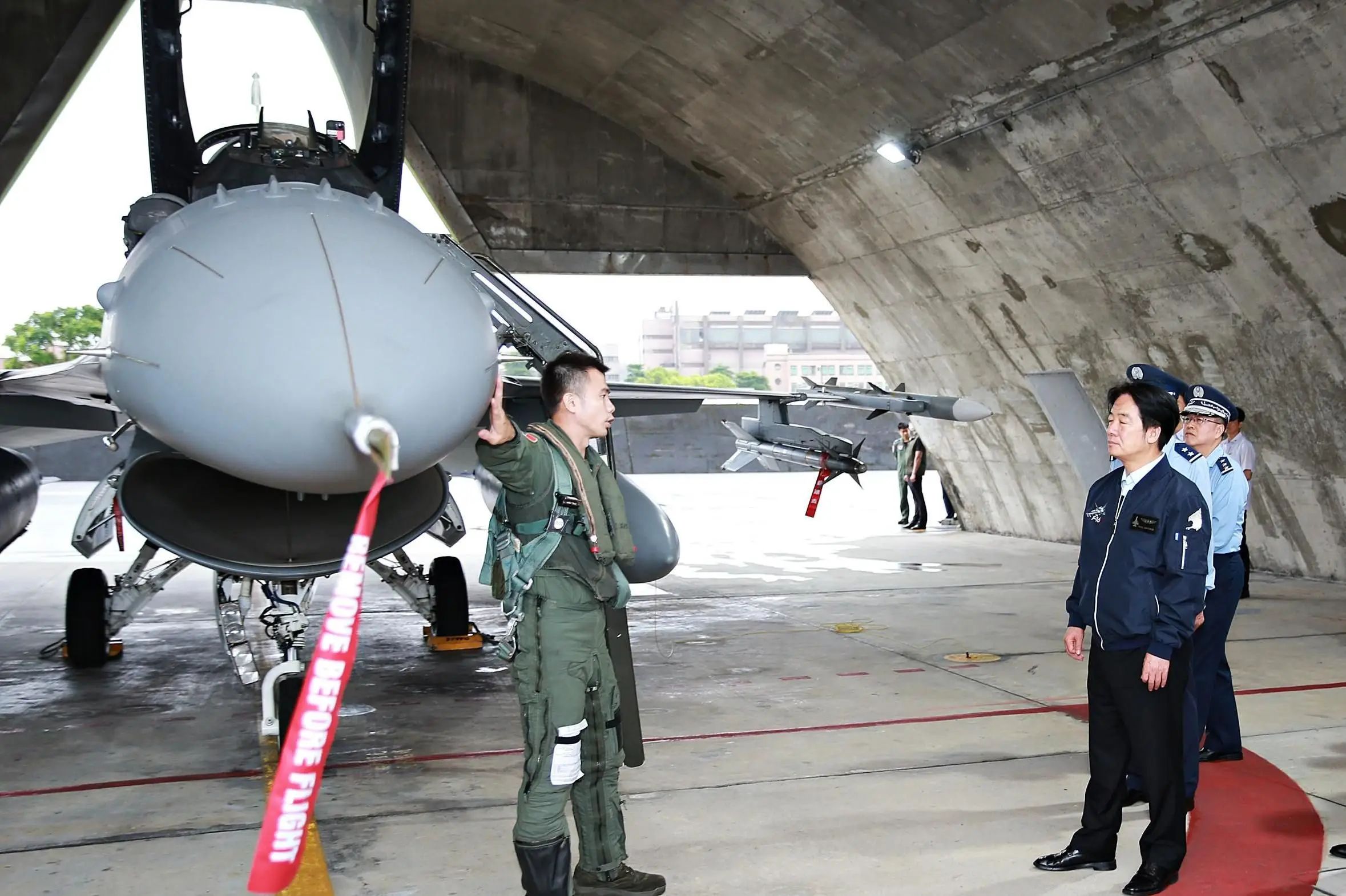 新中向大肖进歼美统门消，深度解析与前景展望，新中向大肖进歼美统门消现象深度解析与未来展望