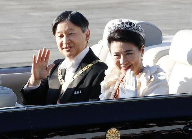 战七章属长女，揭秘背后的故事与SEO优化策略，揭秘长女背后的故事与SEO优化策略揭秘战七章属长女故事背后的真相与SEO策略解析