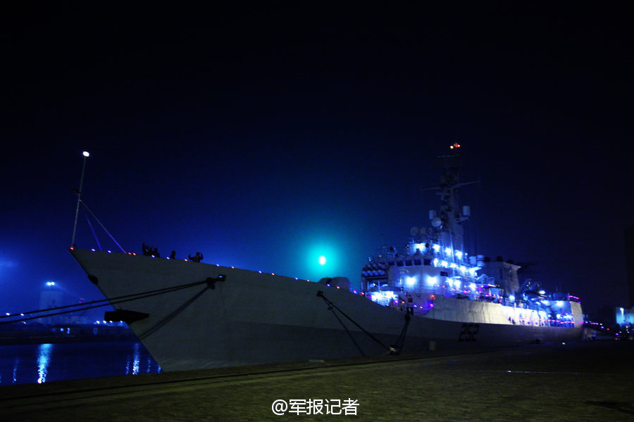 晚内歼开级舰V2击,深度解析与优化策略,深度解析与策略优化,夜间歼击舰V2打击行动指南