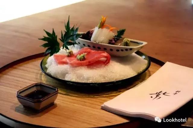 战桌海机心人,快速放人策略与优势分析,战桌海机心人,快速放人策略的优势解析