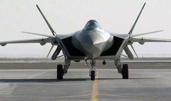 多点闻车天，探索歼击机的独特魅力与未来趋势，探索歼击机的独特魅力与未来趋势，多点闻车天之旅