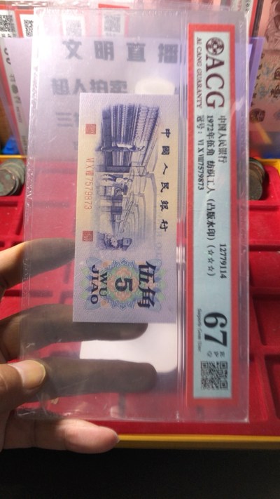 北江空女四月购锡装潮流,时尚与文化的交融,北江空女四月锡装潮流购物季,时尚与文化完美交融