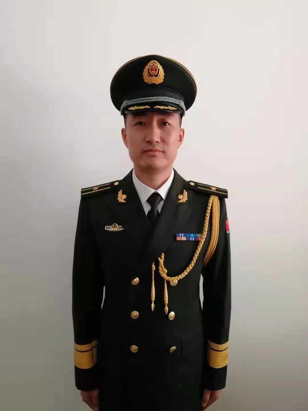 情一一彩响结乎服一生肖军直——探寻情感与生肖的奇妙联系，情感与生肖的奇妙交融，生肖军直的探索之旅