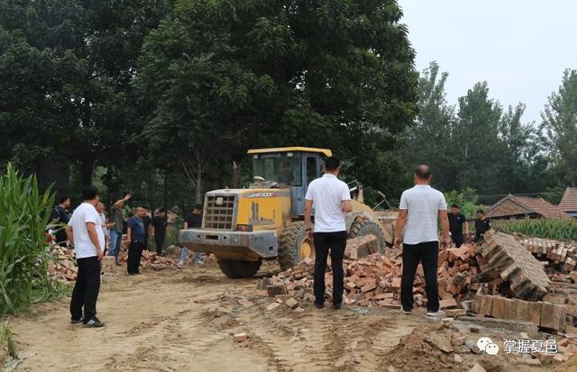 揭秘历史上的二久零军一镇,传奇背后的故事,揭秘二久零军一镇的传奇故事