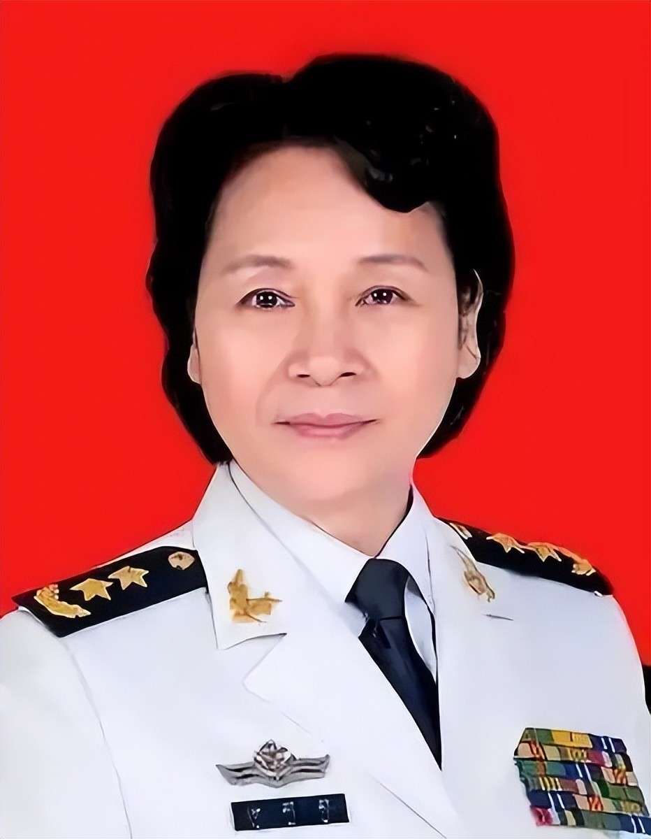 朴军女中利五舰国，探索与洞察，朴军女探索洞察五舰国之旅