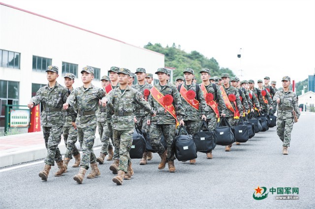 军台高国新集海飞兵军，探索军事科技与力量的新纪元，探索军事科技与力量的新纪元，军台高国新集海飞兵军亮相瞩目