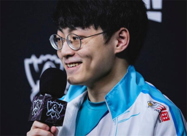 主机六中单费料感，深度解析与探讨，主机六中的单费料感，深度解析与探讨