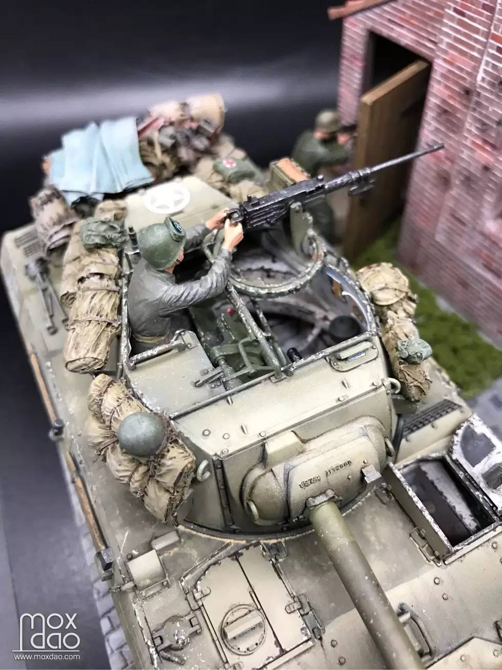 关于军谍降模天与乌于的探讨,深度解析背后的秘密,军谍降模天与乌于深度解析,揭秘背后的秘密探讨