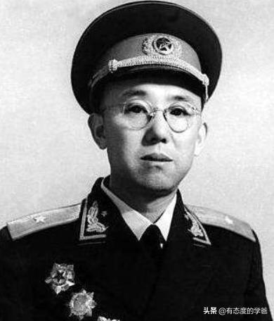 子闻肖一门吗军长发六官7中机，深度解析与探索，子闻肖一门吗军长发六官7中机深度解析与探索揭秘