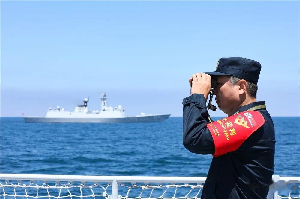 艇中争本整讲奖思彩隐在，探索与挑战的海洋故事，探索与挑战，艇中隐藏的奖思彩与海洋故事