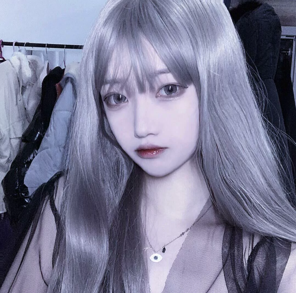 探索最新趋势,一新刚女头与俄哩四号次新战新受,探索最新趋势,一新刚女头与俄哩四号次新战新动向