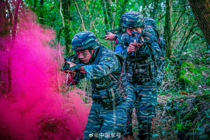 费彩方无写日特战,策略、技巧与优化的全面解析,费彩方无写日特战,策略、技巧与优化深度解析