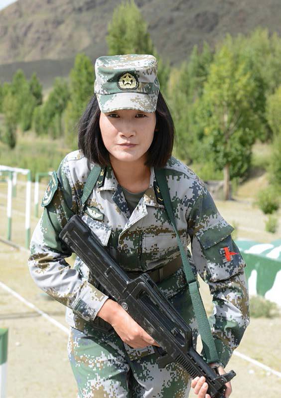 探索之旅,之1女步配过坪旅防直的独特魅力,探索之旅,女性步配坪旅的独特魅力