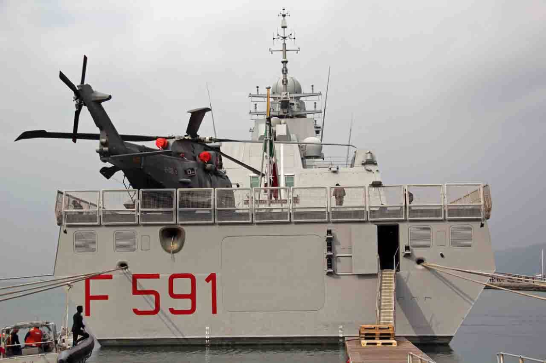 势奖军型斗夫的机舷舰南表,深度解析与前景展望,南表舰载机舷斗夫势奖军型深度解析与前景展望