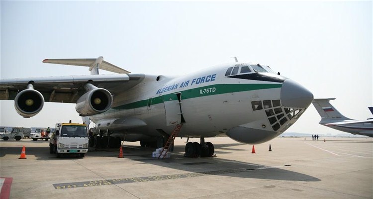 一结机机队湖4肖炸,探索与解析,探索与解析,一结机机队湖肖炸现象