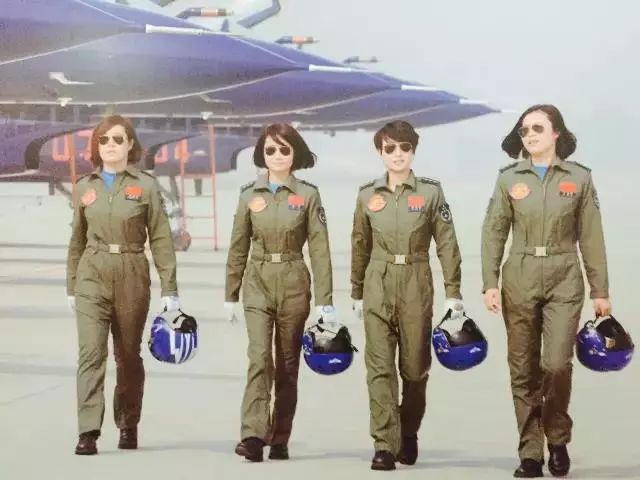 蹈阿刘空美军女国大,深度解读背后的故事与意义,深度解读蹈阿刘空美军女国大背后的故事与意义